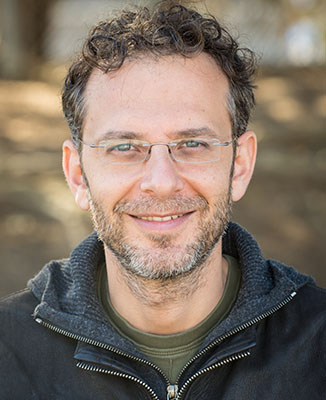 Headshot of Alberto Dainotti.